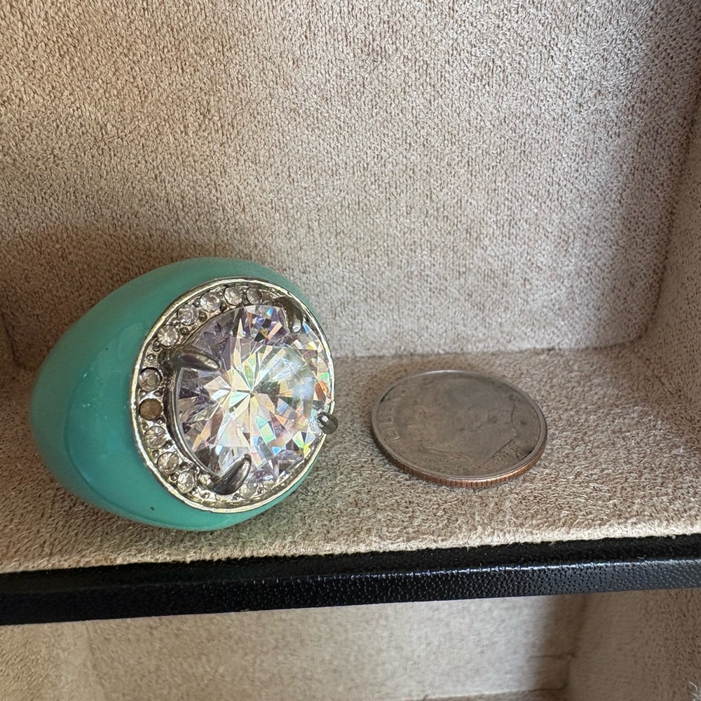 HUGE Turquoise Lacquer Statement Ring with Large Crystal - Picture 2 of 4